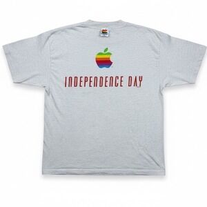 Vintage 1996 Apple Computer × Independence Day promotional T-shirt Made in USA.